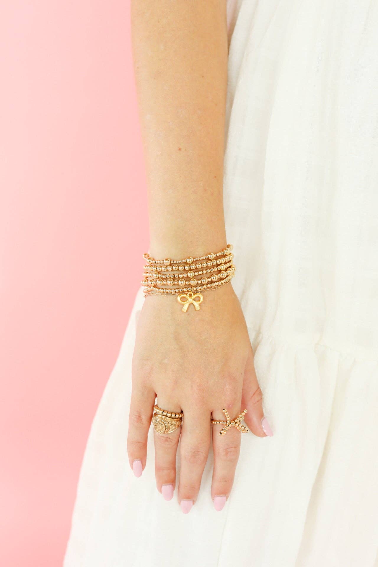 Bow Gold Charm Bracelet: Standard 6.75 inch