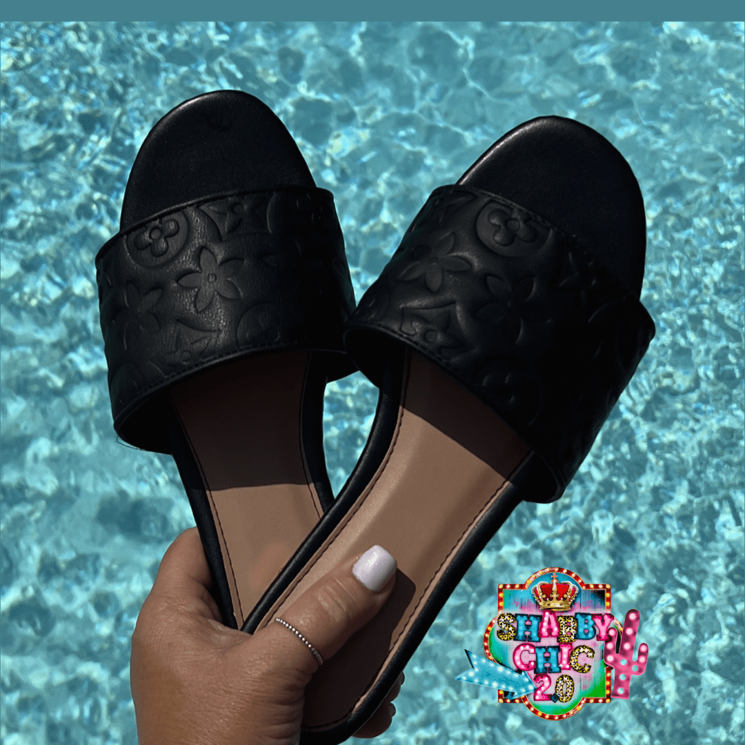 Best Black Sandals – Shabby Chic Boutique and Tanning Salon